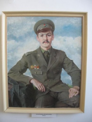 laktanya-3-festmeny_400